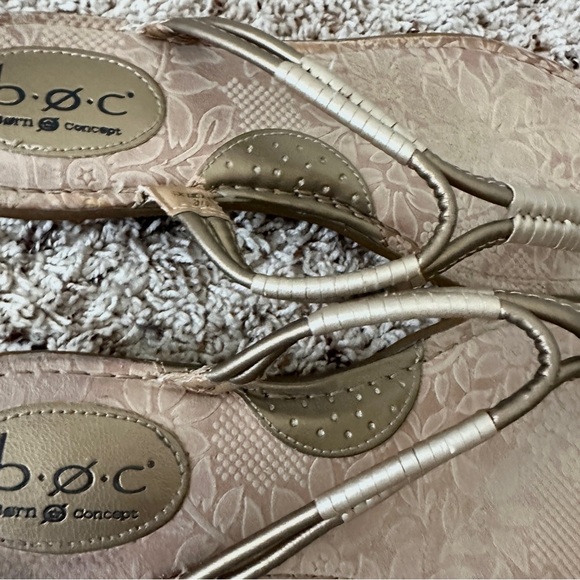 BOC by Born Gold Metallic Slingback Cushioned Sandals Women’s Size 10 Comfort - Picture 9 of 12